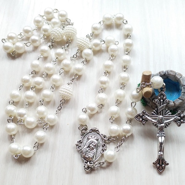 Chuỗi Mân Côi Công Giáo Zoupi hạt bayberry màu trắng