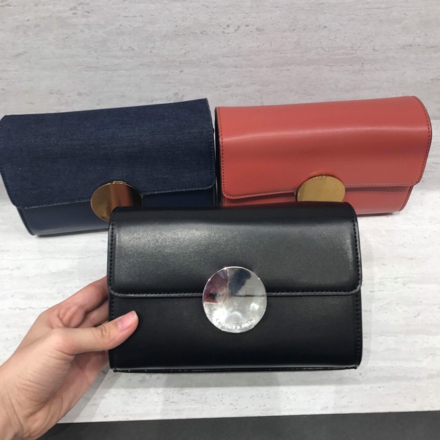 Túi charles and keith khoá tròn authentic