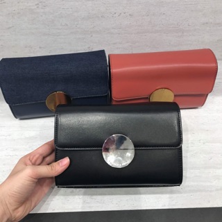 Túi charles and keith khoá tròn authentic