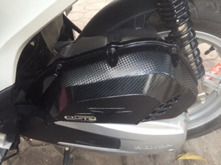 Ốp bô các bon xe air blade 2016-2019