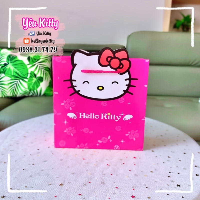 TÚI GIẤY ĐỰNG QUÀ HELLO KITTY