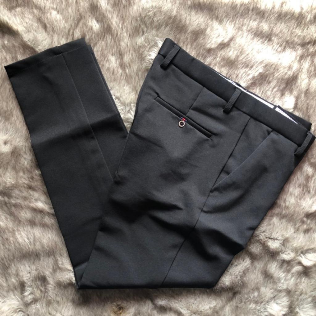 Quần Tây Nam Màu Đen Ống Côn Vải Dãn