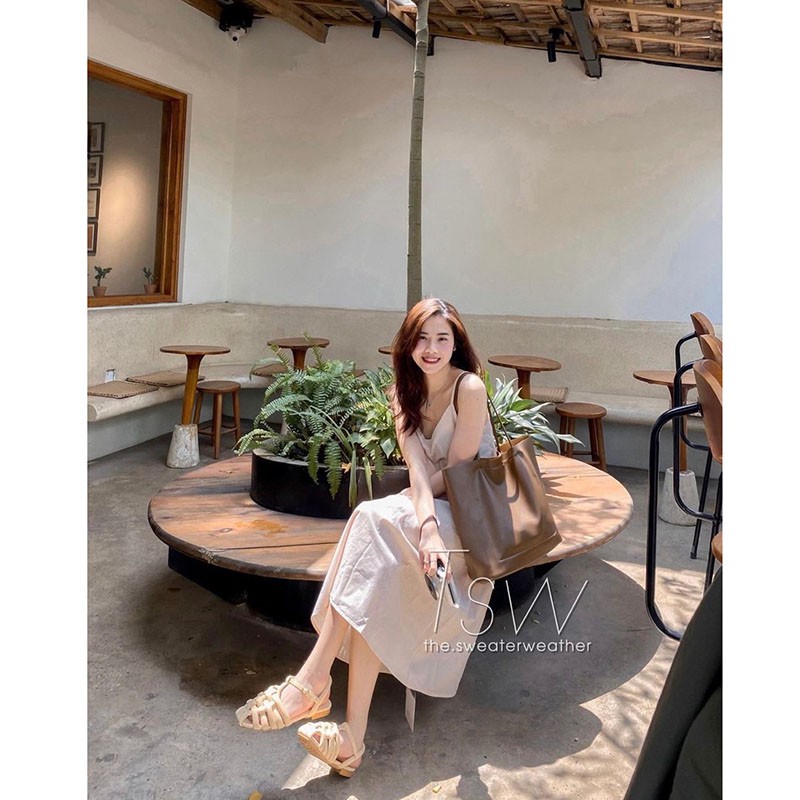 Váy 2 Dây Chất Thô Cổ Chữ V Hàng Quảng Châu M251- Lolla_Fashion