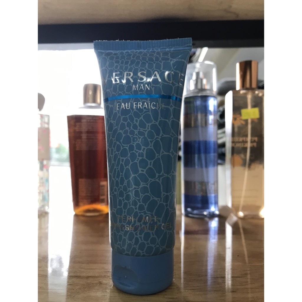 Sữa tắm Versace man 100ml (auth) tách set