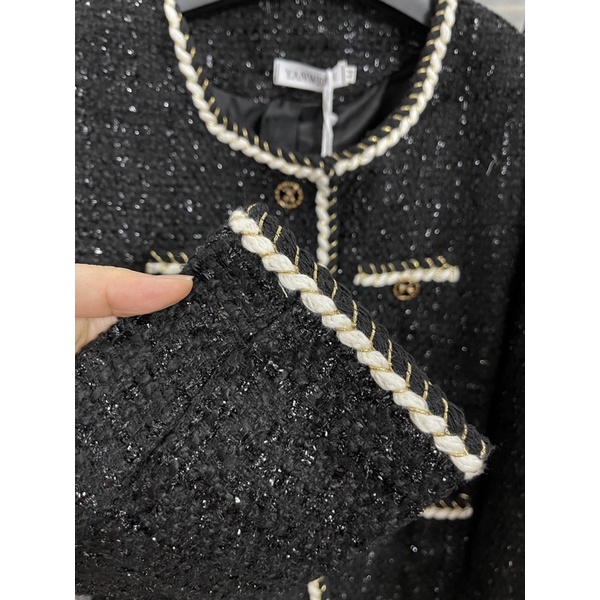 Áo khoác nữ dạ tweed ngắn màu đen