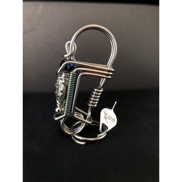 Móc khoá inox hổ phù titan