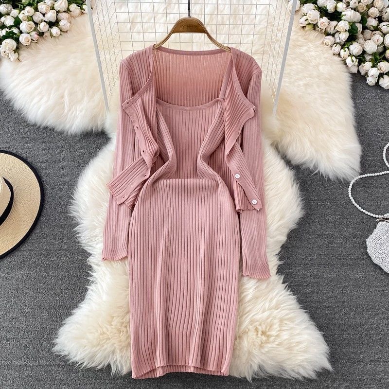 Sét Đầm Váy Len 2 Dây Có Khoác Cài Nút Tay Dài Có Sọc Và Trơn 3 Màu | Smide Clothing
