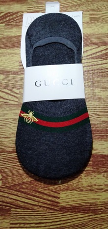COM BO 2 ĐÔI TẤT LƯỜI GUCCI 38K