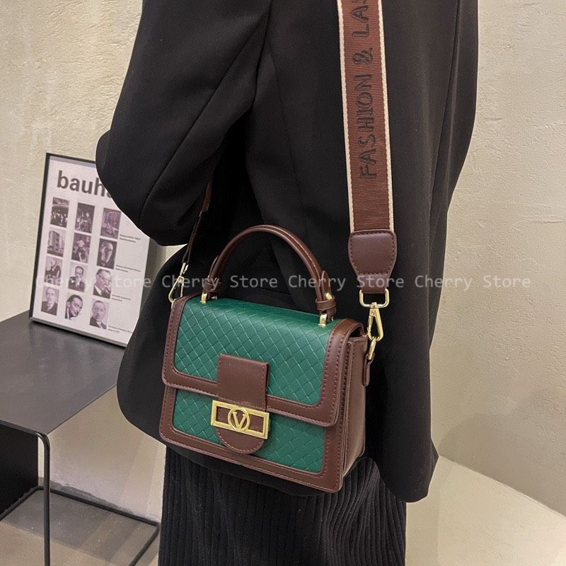 Túi nữ đeo vai đeo chéo Vera Bag hot trend năm nay khóa chữ V hàng cao cấp loại 1 [ẢNH THẬT]