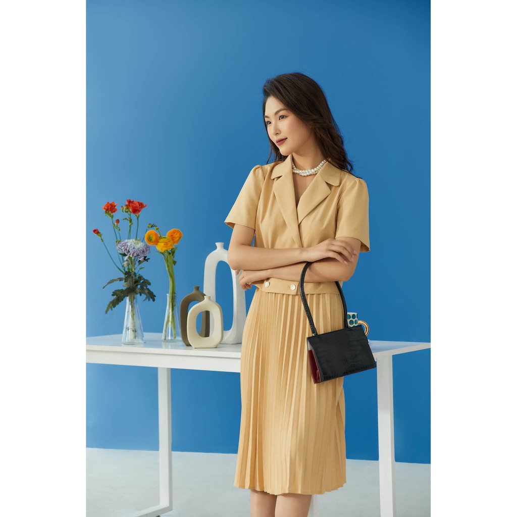 [Mã WABRIVY33 giảm 10% tối đa 50k đơn từ 250K] Áo công sở tay ngắn nữ IVY moda MS 63M5908