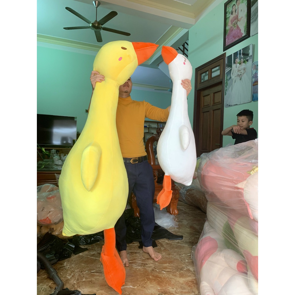 Gấu Bông Vịt Vàng Má Hồng Trầm Cảm Gối Ôm Hình Ngỗng Mệt Mỏi Thú Nhồi Bông Mềm Mịn Cho Bé TK26