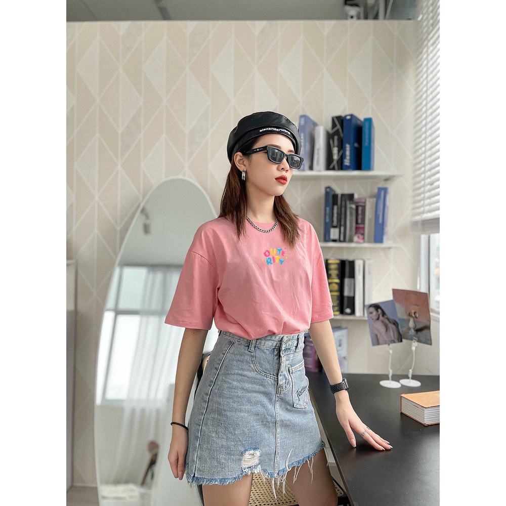 Áo Flower Drawing Tee - áo thun coton dày dặn OUTERITY - PHƯƠNG Linh