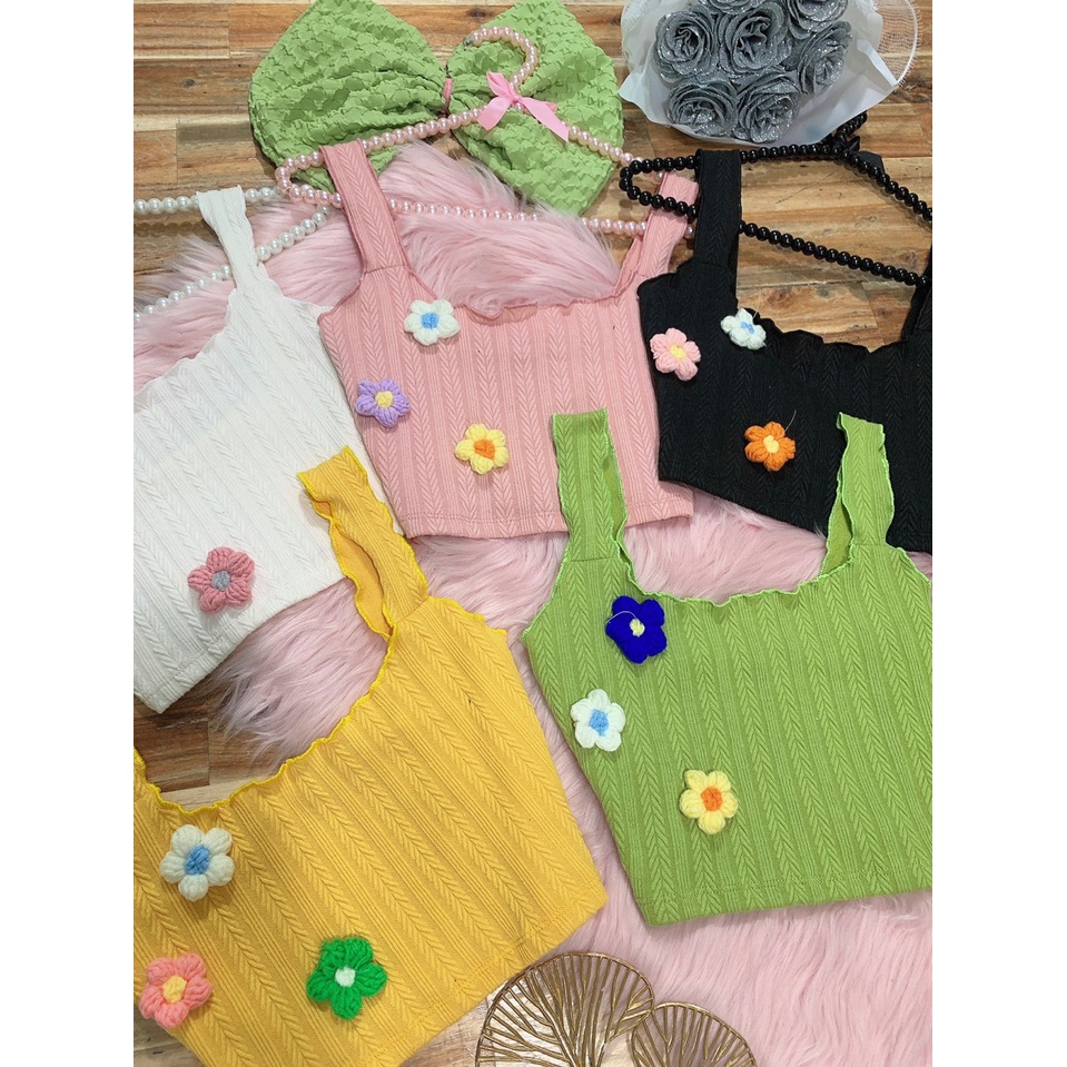 Áo 2 dây xốp đính 3 bông hoa nhỏ bên cực xinh , chất thun xốp dày dặn thy