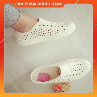 Giày nhựa Native full trắng
