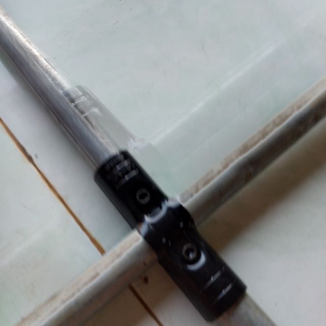 Cùm ghép chữ thập ống phi 27mm