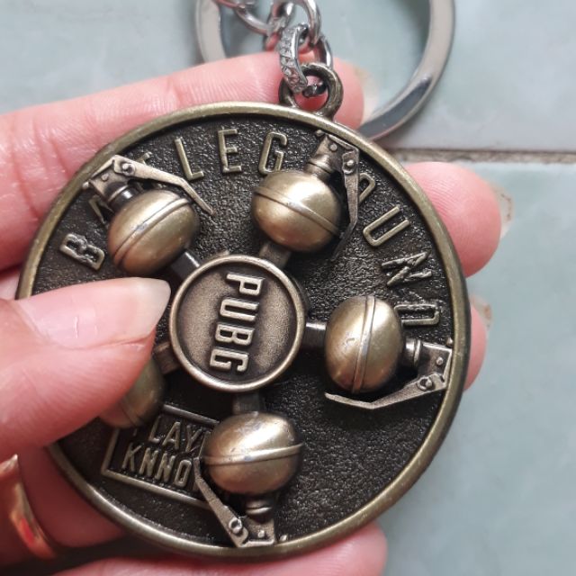 Móc khóa xoay hót 2019