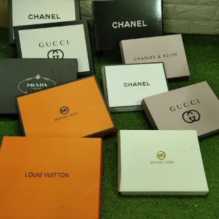 HỘP GIẤY GẤP GỌN CÁC HÃNG