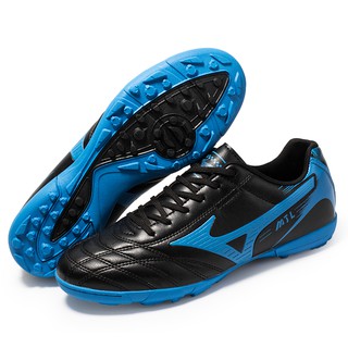 Giày đá bóng Mizuno phù hợp để chạy trên sân cỏ nhân tạo