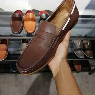 Giày nam hiệu Pierre Cardin