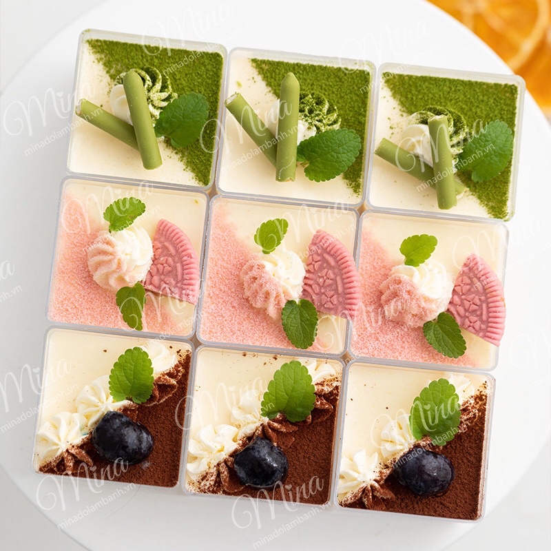 Cốc mica VUÔNG đựng Mousse, Tiramisu,… kèm nắp - 10 chiếc
