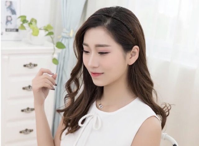 Cài tóc đá lấp lánh nữ tính