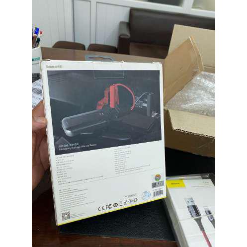 Bộ Kích Nổ Ô Tô - Bộ Kích Nổ Xe Hơi Cứu Hộ Ô Tô Baseus CRJS01 8000 mAh 800A 40 lần kích Kiêm Sạc Dự Phòng và đèn Pin