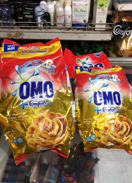 Bột giặt Siêu sạch OMO Gói