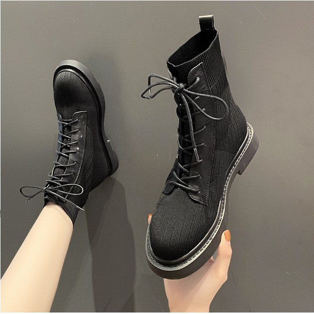 Giày boots nữ cổ cao phong cách Hàn Quốc siêu xinh