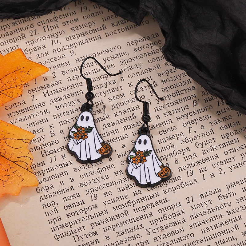 Khuyên Tai Hình Ma Có Thể Dùng Làm Phụ Kiện Cho Nữ