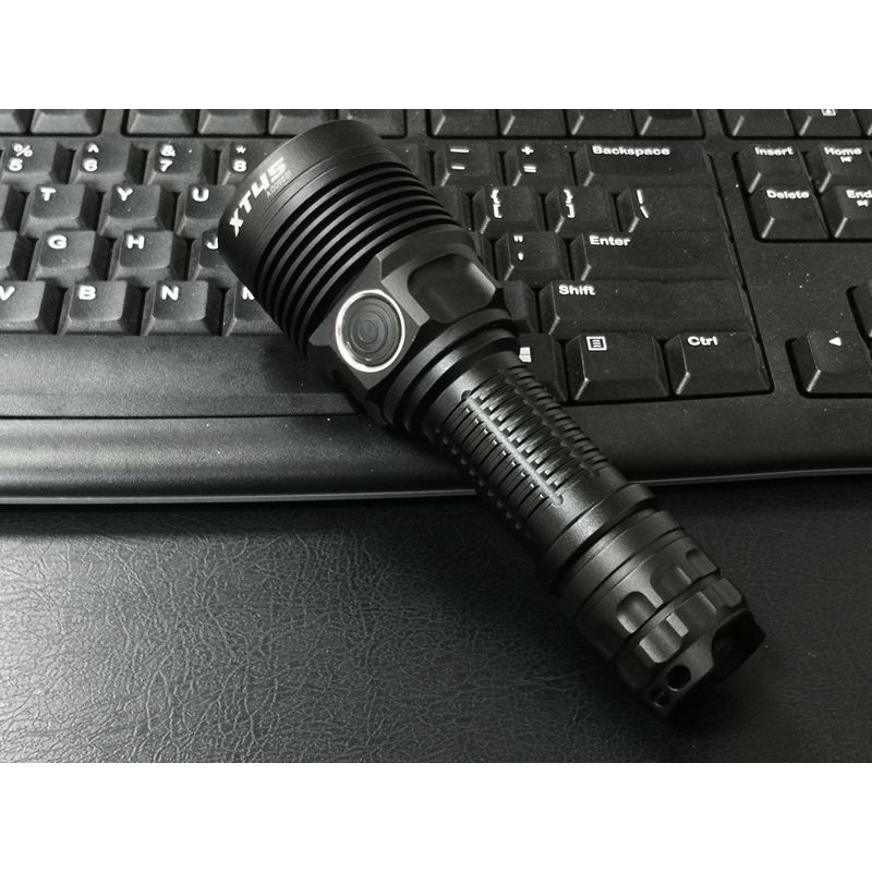 Đèn Pin Chống Thấm Nước XT45 SST40 / SFT40 / XHP70 / NB90 / SBT90.2