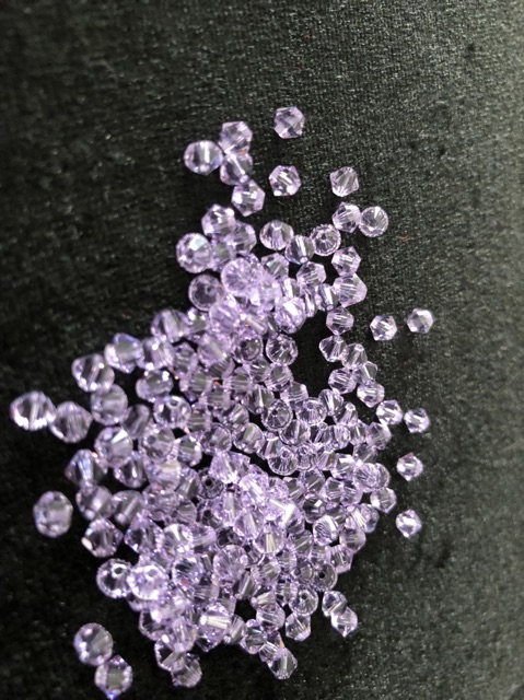 Combo 20 Hạt Pha Lê Nón 4 Ly Pha Lê Áo