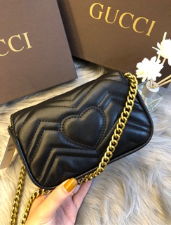 Túi da mềm đeo chéo size 18