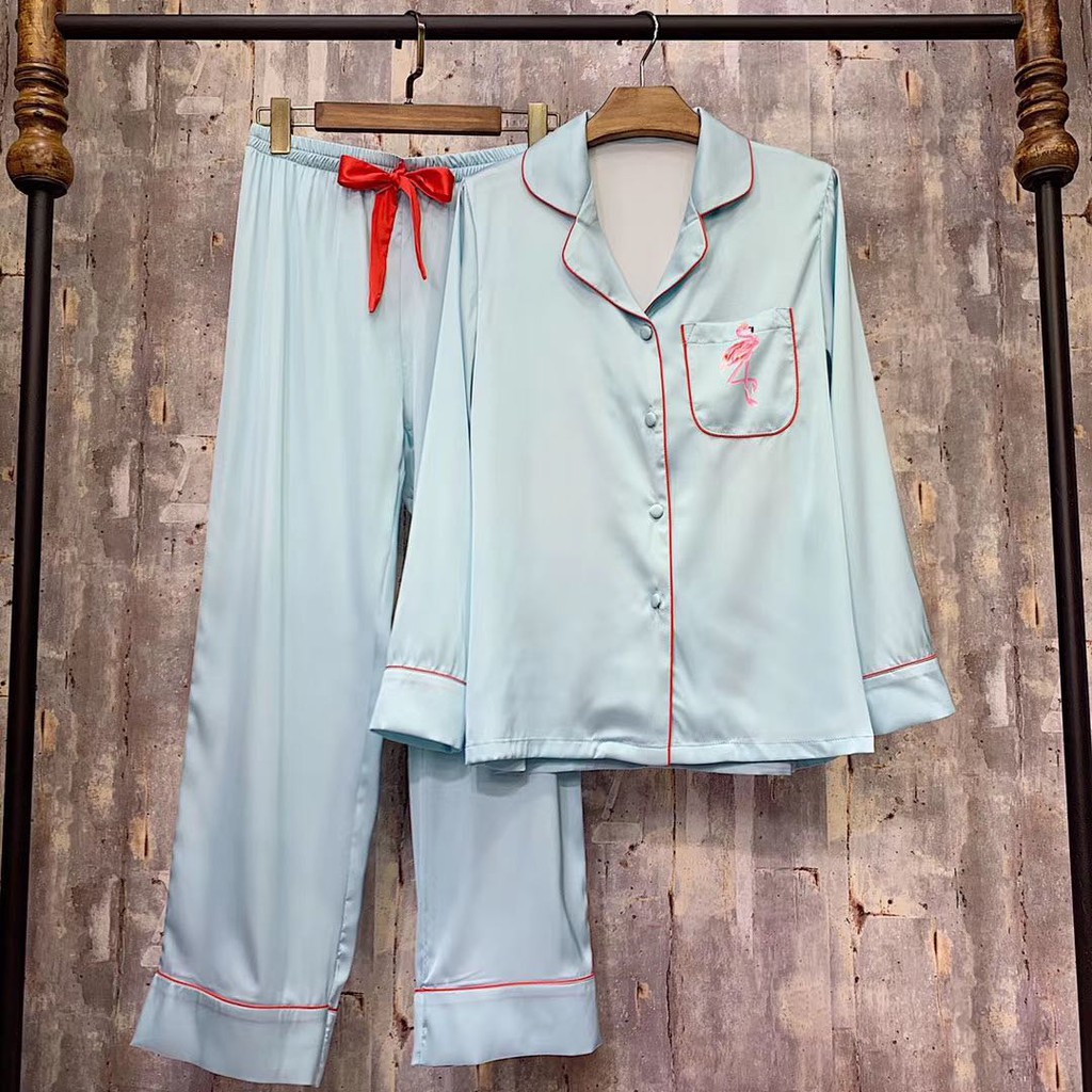 Bộ đồ ngủ mặc nhà LyLy dài tay lụa satin kiểu pijama hoạt tiết sang trọng L230 | BigBuy360 - bigbuy360.vn