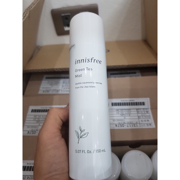 Xịt khoáng Innisfree đủ size