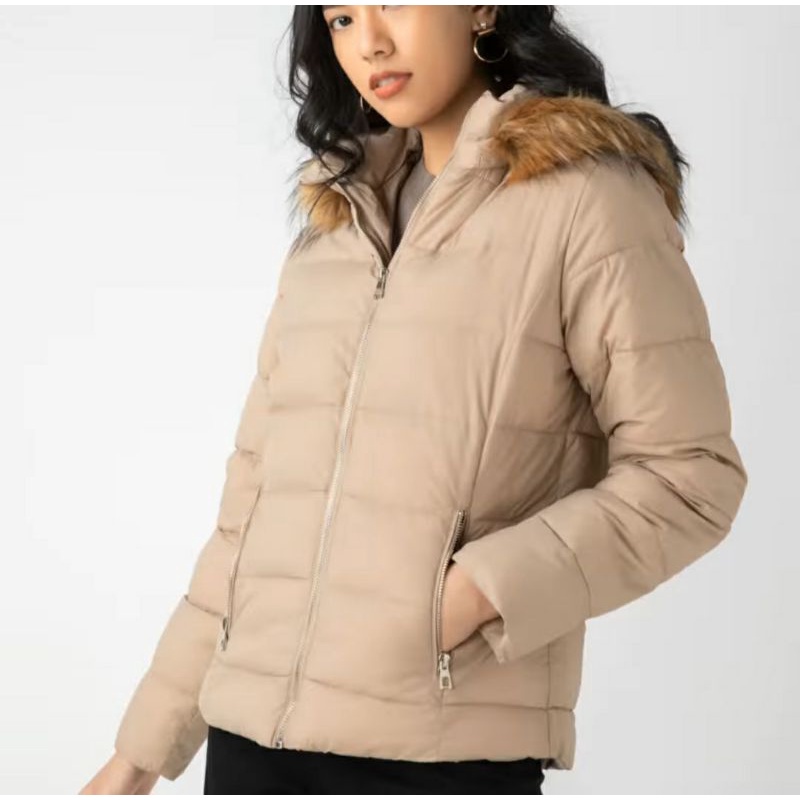 Lông dài may cổ áo khoác, may mũ áo