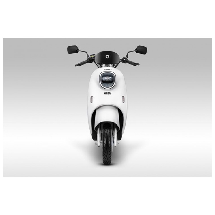 Xe máy điện Yadea M6I