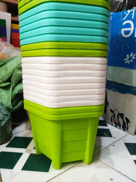 Chậu nhựa lục giác chân cao loại 1 kt 26x18cm hàng dày đẹp