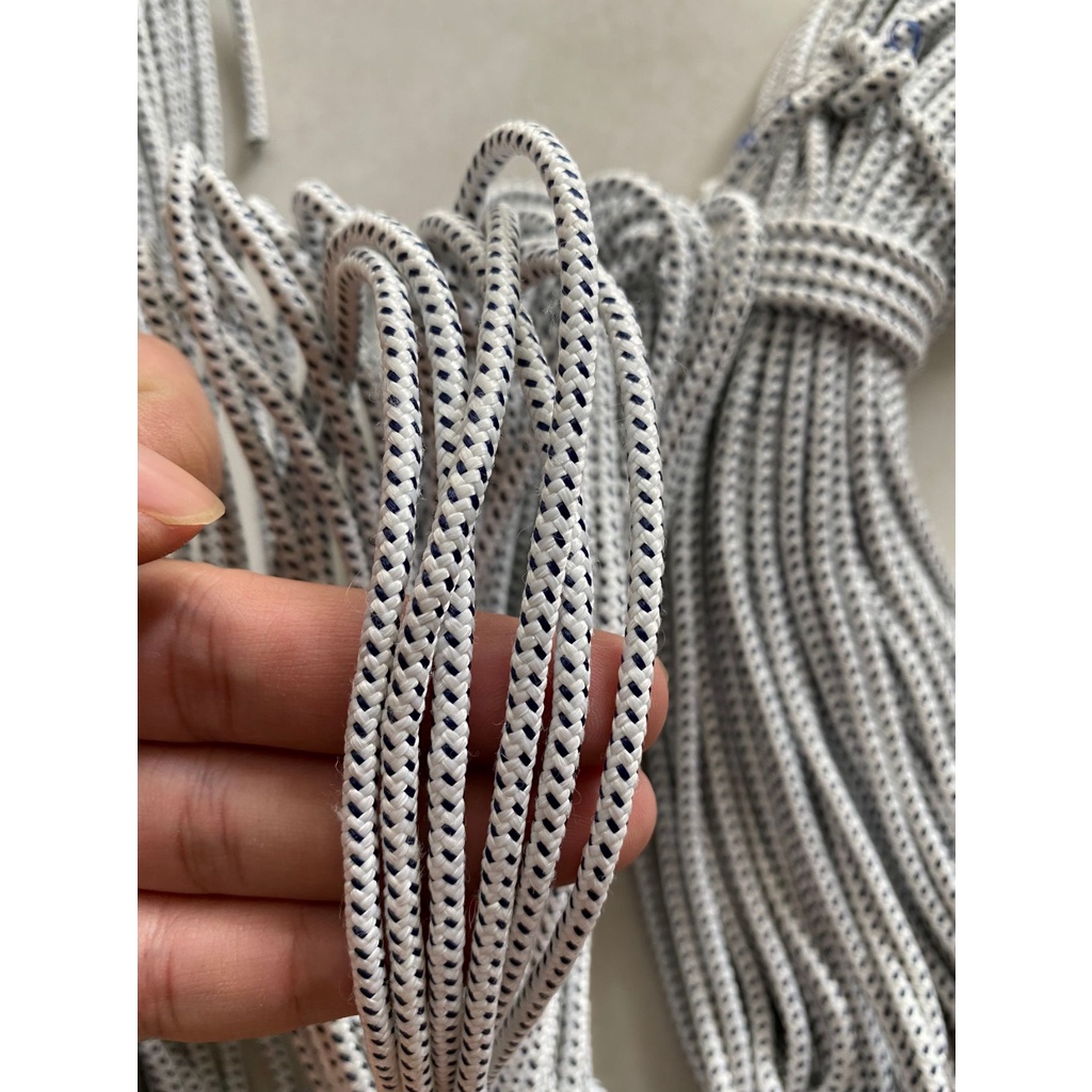 Dây dù tròn, 1 cuộn dài 29-30m, loại 4mm, siêu chắc chắn, bền, dây buộc đồ, cắm trại, leo núi