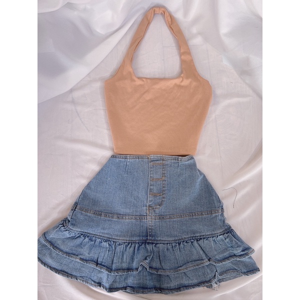 Set áo yếm tròng cổ và chân váy jean tầng phối nút alohashop91