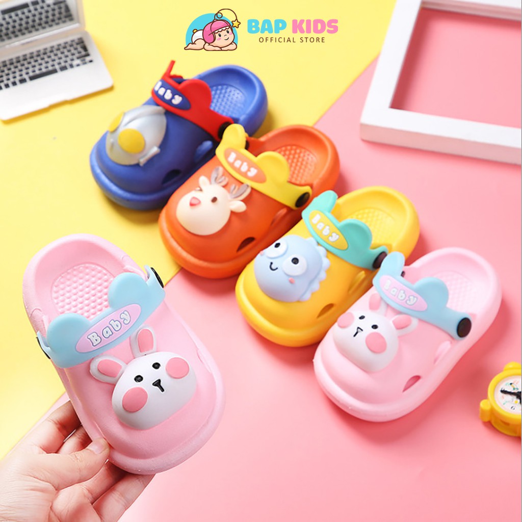 Dép Cho Bé Gái Bé Trai Gắn Hình 3D Siêu Cute Dép Sục Trẻ Em Chống Trơn Trượt BKD5