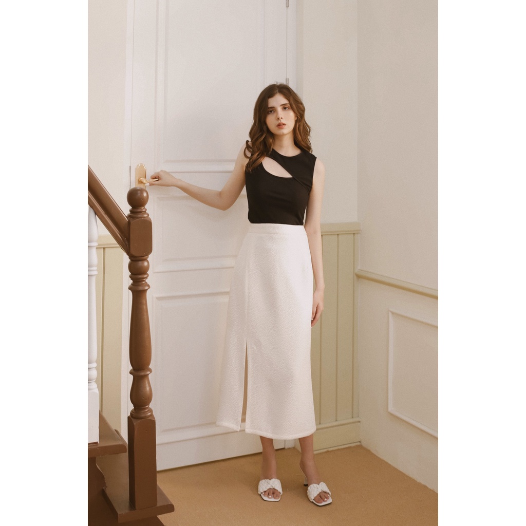 Happy Zoo - Váy dài xẻ trắng | BigBuy360 - bigbuy360.vn