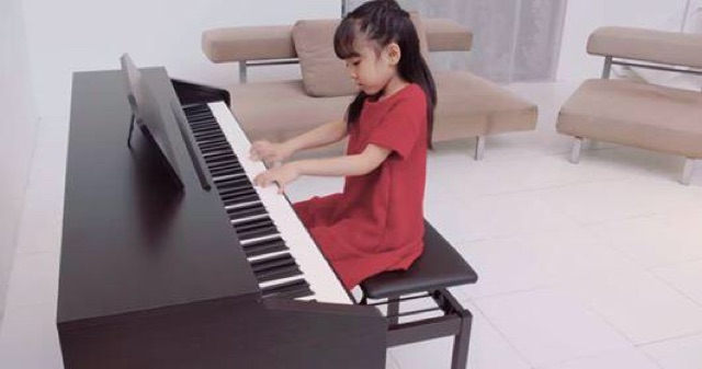 Đàn Piano điện ROLAND RP-30(CHÍNH HÃNG)tặng kèm khăn phủ hoặc tai nghe