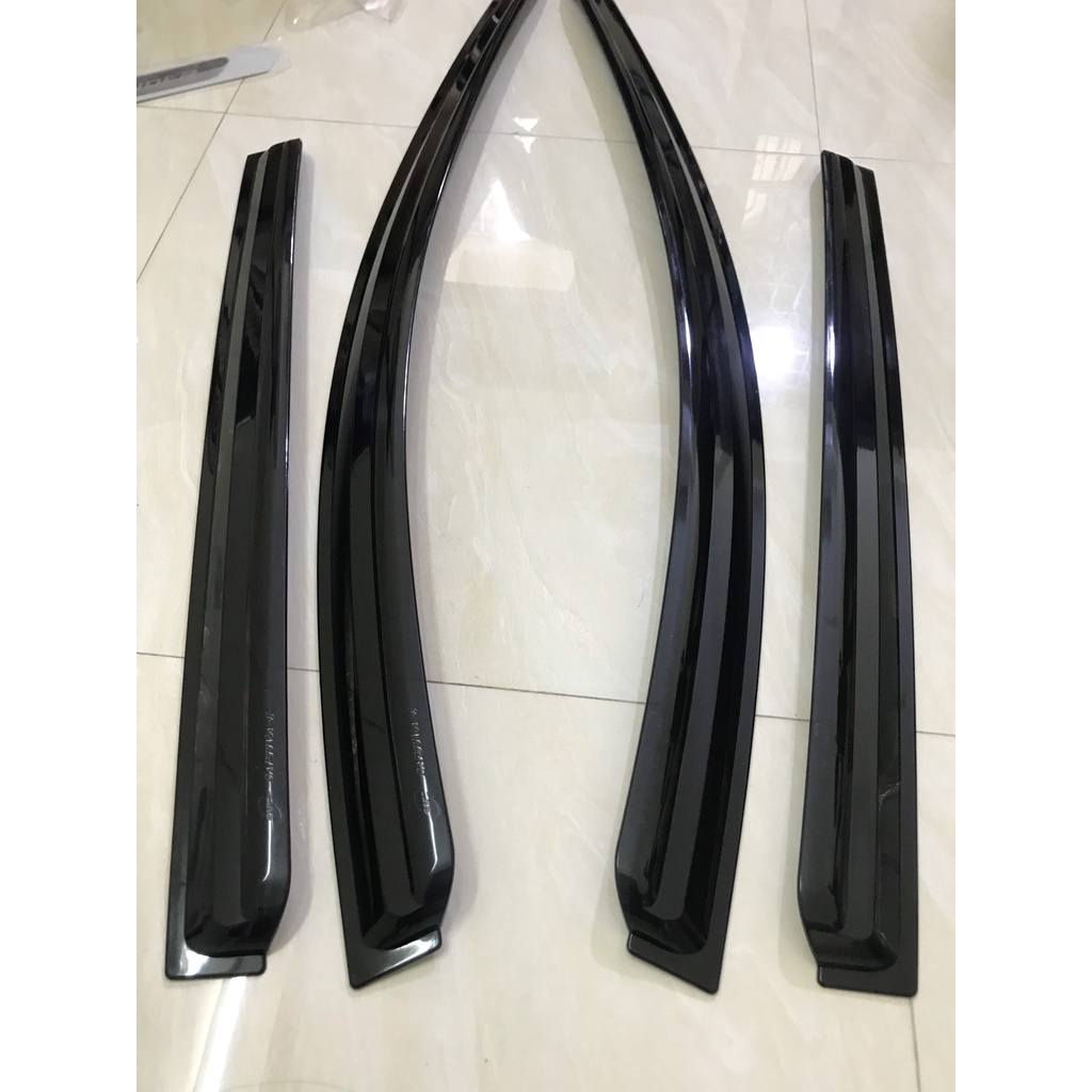 Bộ vè che mưa đen xe Chevrolet Captiva Dùng chung tất cả các đời 2007 đến 2019