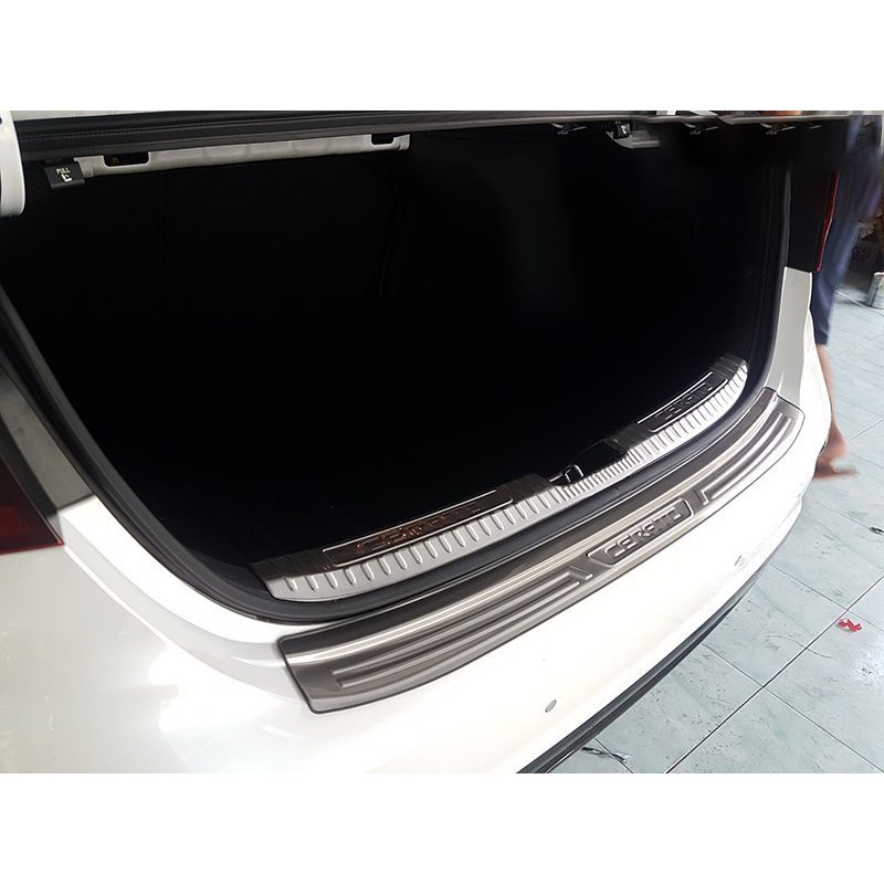 Ốp trầy cốp trong ngoài titan cho xe Cerato 2019-2020 cao cấp sang trọng