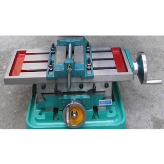 bàn máy khoan cnc