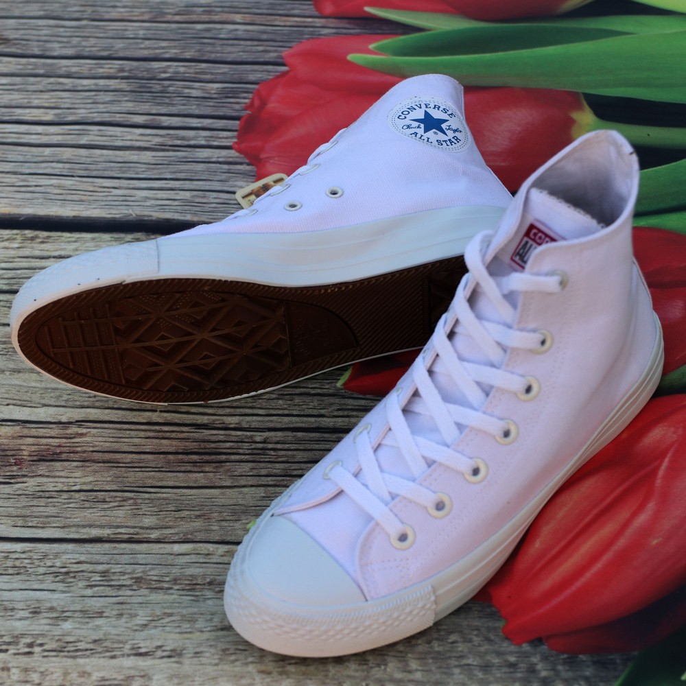 Giày Sneaker Chuck 2 Trắng Nam Cổ Cao ZRF | BigBuy360 - bigbuy360.vn