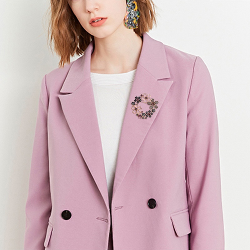 Ghim Cài Áo Hình Hoa Đính Đá Sang Trọng Cho Nữ