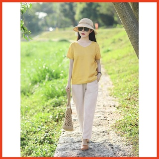 Bộ Đồ Nữ Áo Cổ Tim Tay Cộc Kết Hợp Quần Dáng Dài Ống Suông Màu Vàng Chất Liệu Linen Mắc Thoáng Mát Thấm Mồ Hôi