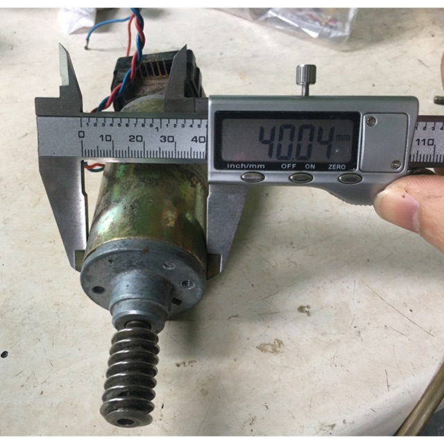 Động cơ - Motor 12v Dc chạy cực êm.