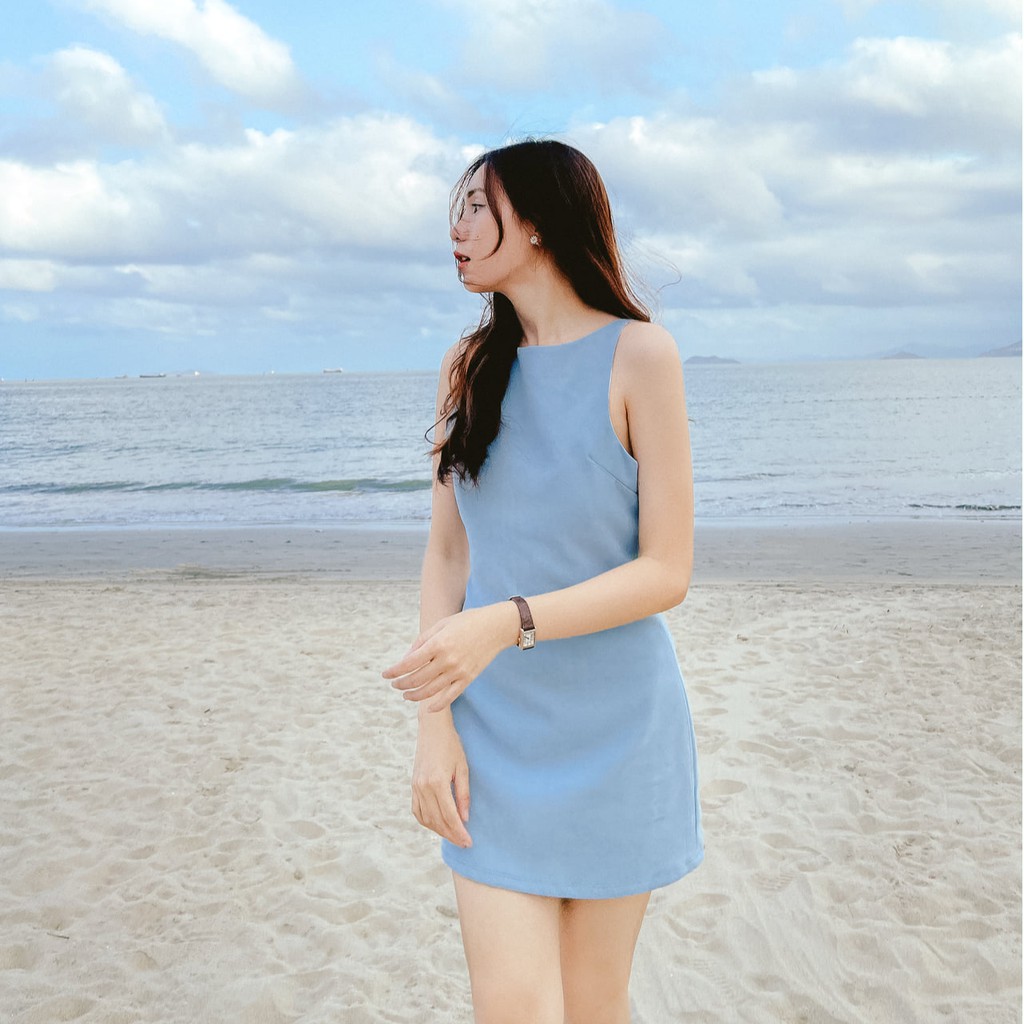 Váy 2 dây Fabric Holic xanh trơn
